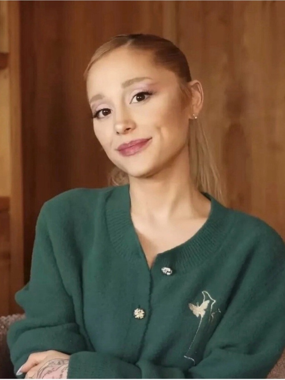 Wicked Graphic Cardigan Ariana Grande Paul Tazewell x Target Green Gold Size XS - Picture 8 of 12